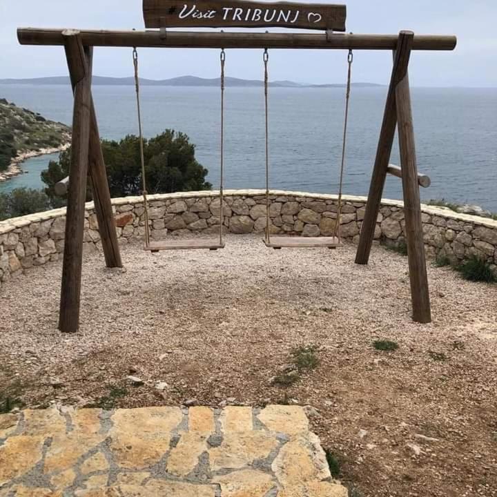 Ivan By The Sea Tribunj  Luaran gambar